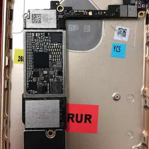 Зошто откуп на матичната плоча деновиве привлекува толку многу внимание?